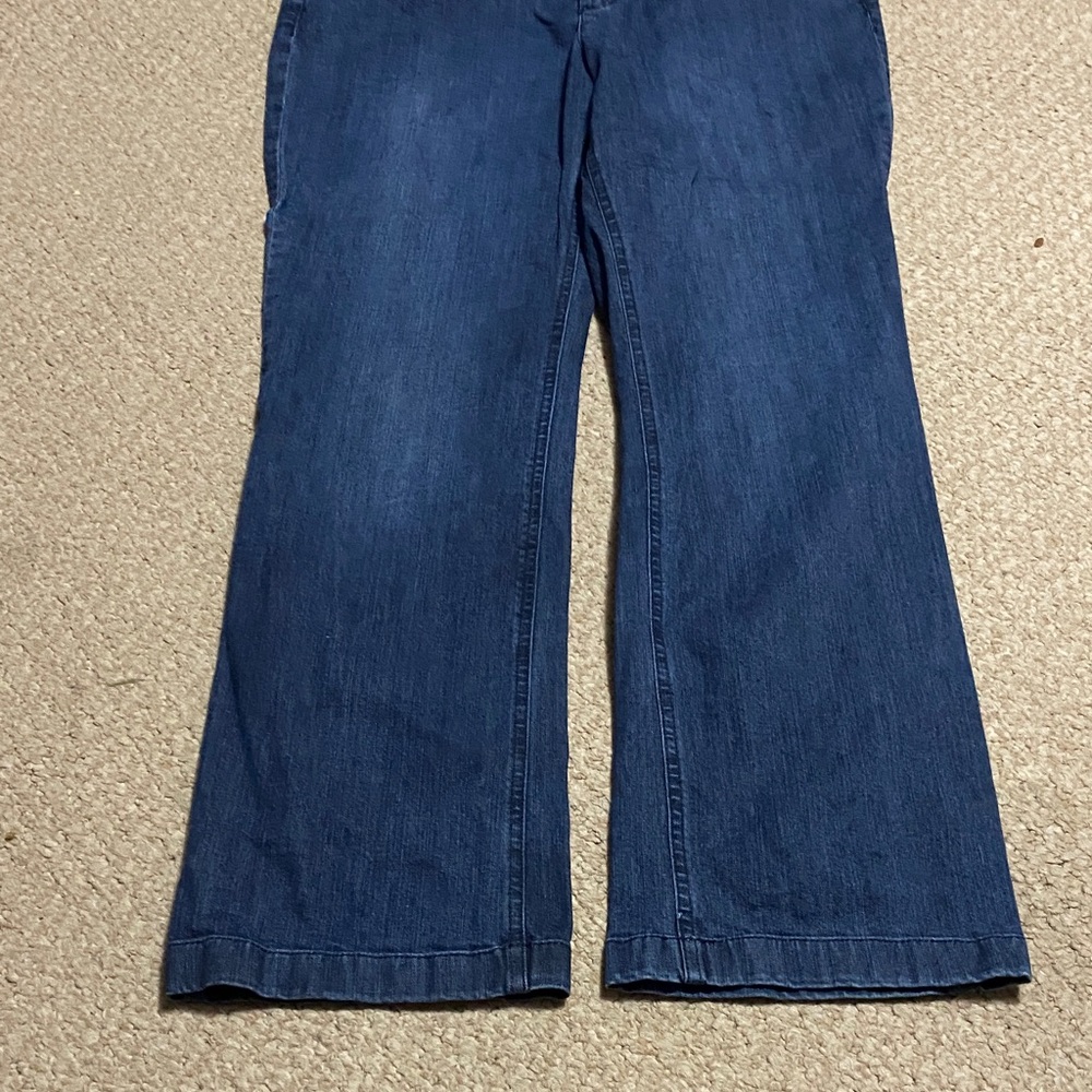 Jones New York  sport style women’s size 14 Straight Leg stretch Jeans - Picture 7 of 14